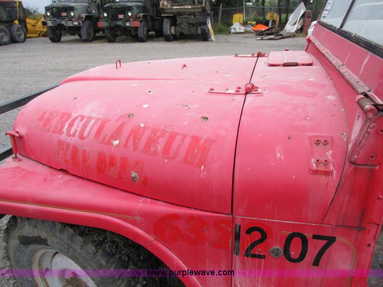 image for item I8923 1953 Willy's Jeep