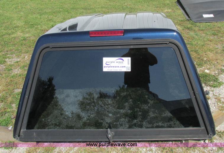 image for item I8930 Truck topper