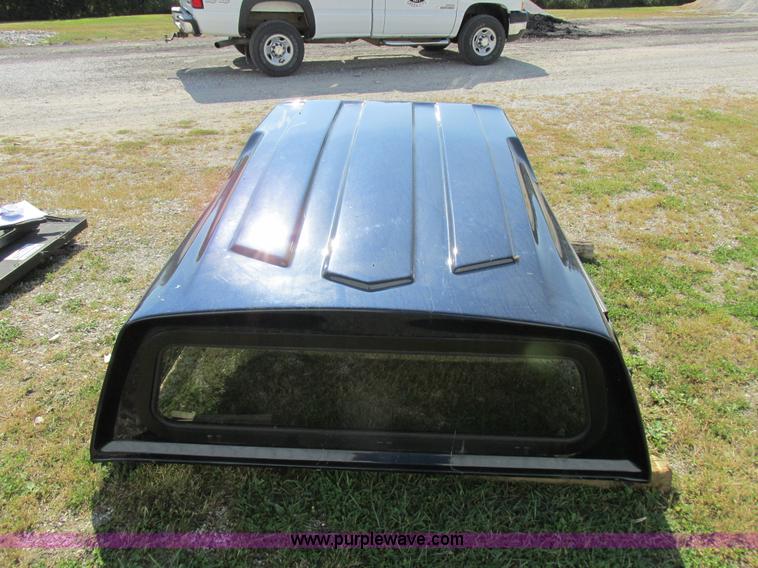 image for item I8930 Truck topper