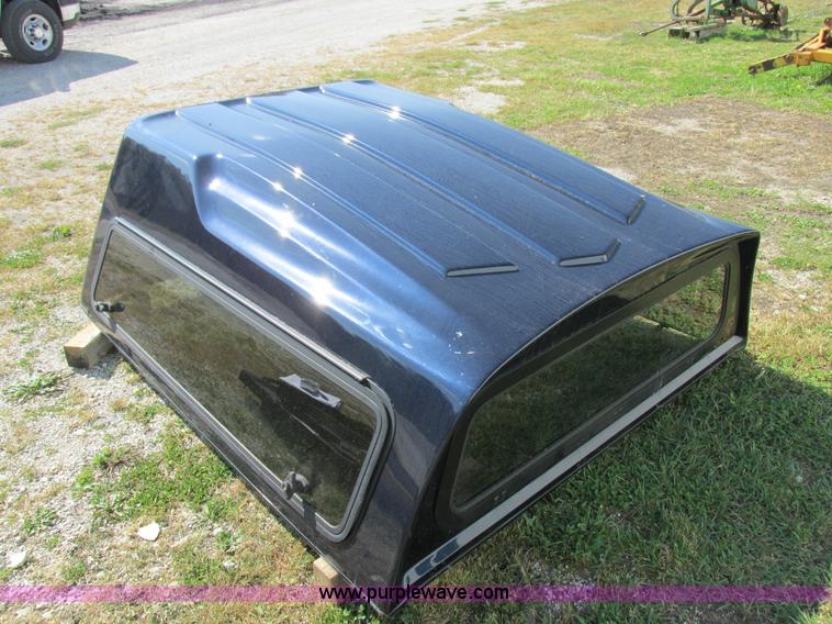 image for item I8930 Truck topper