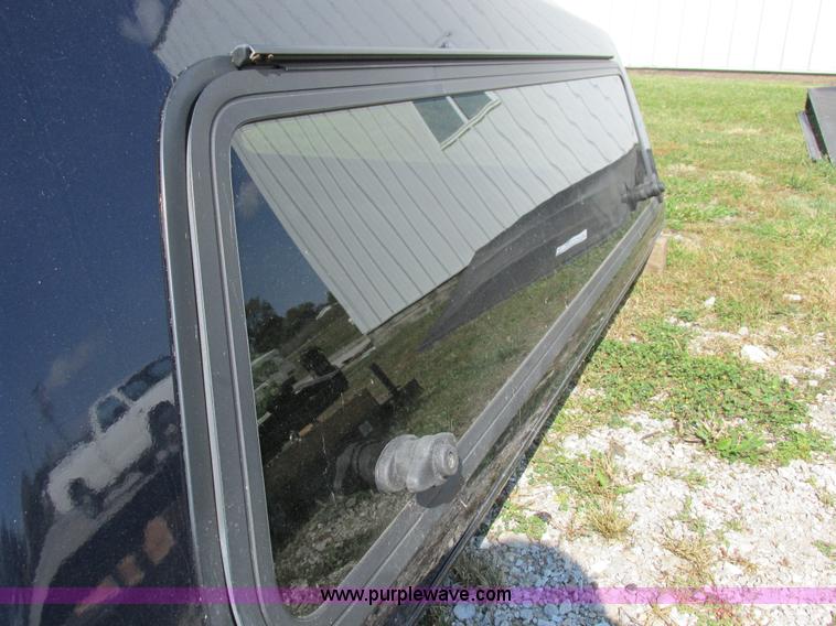 image for item I8930 Truck topper