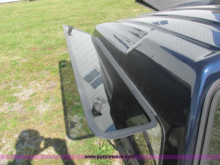 image for item I8930 Truck topper