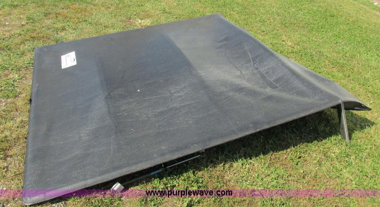 image for item I8931 Truck bed tonneau cover