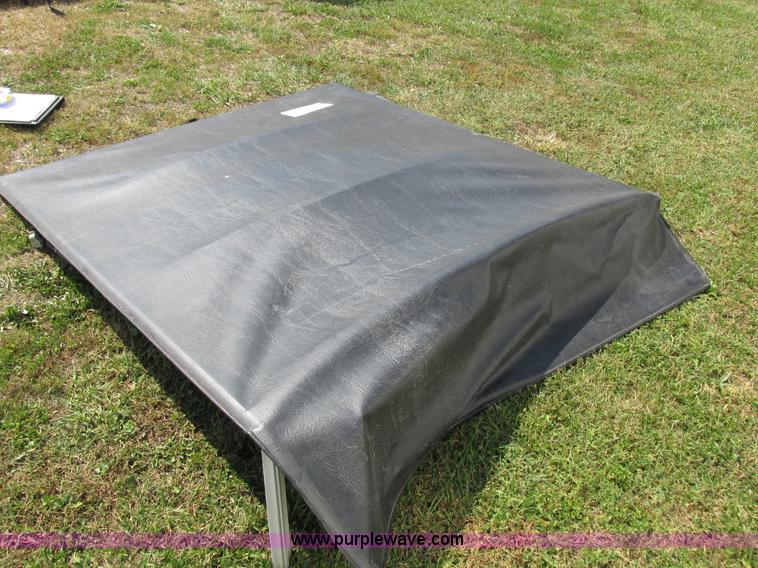 image for item I8931 Truck bed tonneau cover