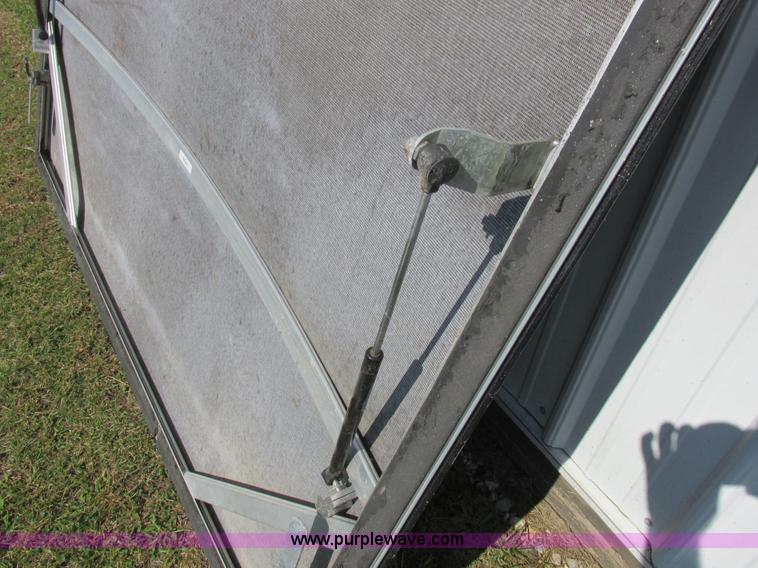 image for item I8931 Truck bed tonneau cover