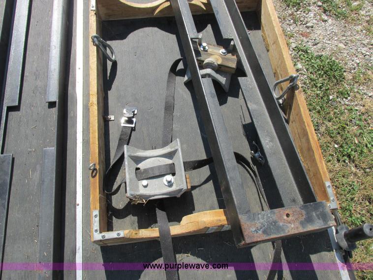 image for item I8932 Truck bed utility tray