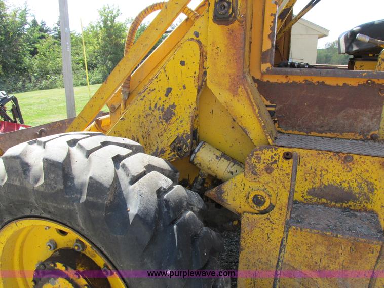 image for item I8934 BLH 50 wheel loader