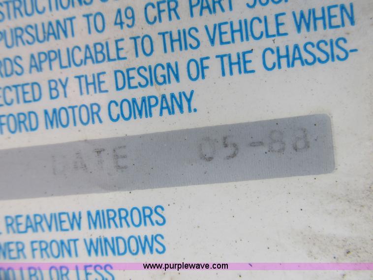 image for item I8936 1988 Ford F350 dump flatbed truck