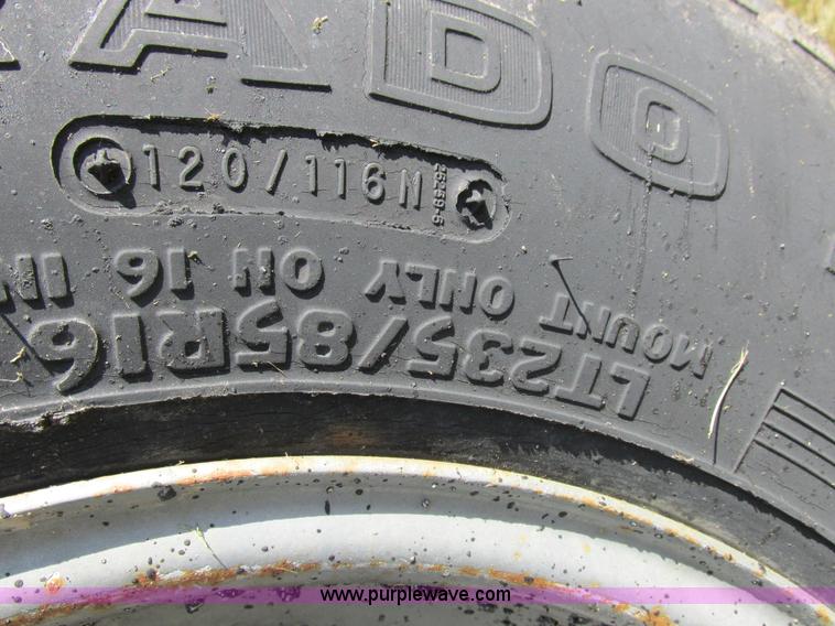 image for item I8936 1988 Ford F350 dump flatbed truck