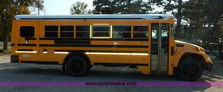 image for item J3003 2009 Blue Bird Vision school bus