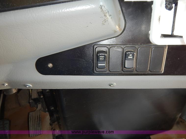 image for item J3003 2009 Blue Bird Vision school bus