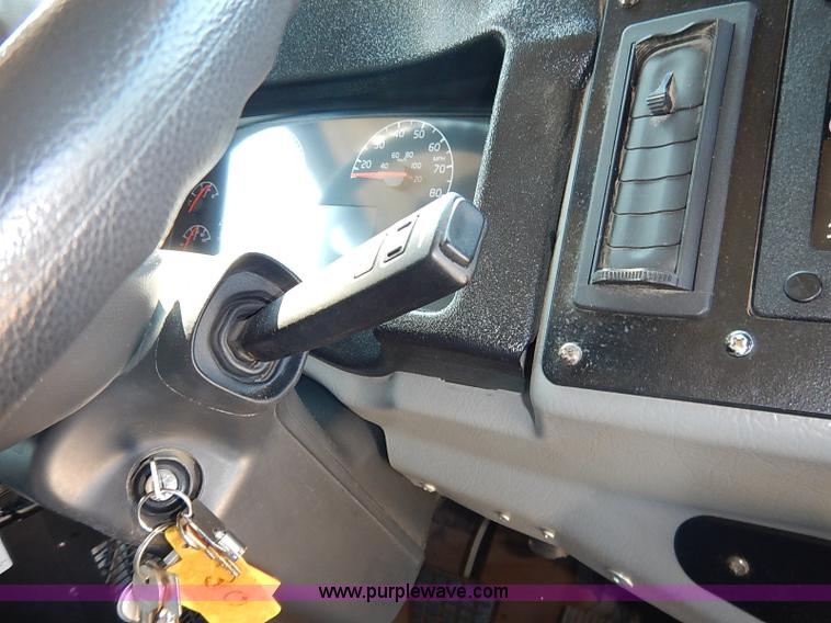 image for item J3003 2009 Blue Bird Vision school bus