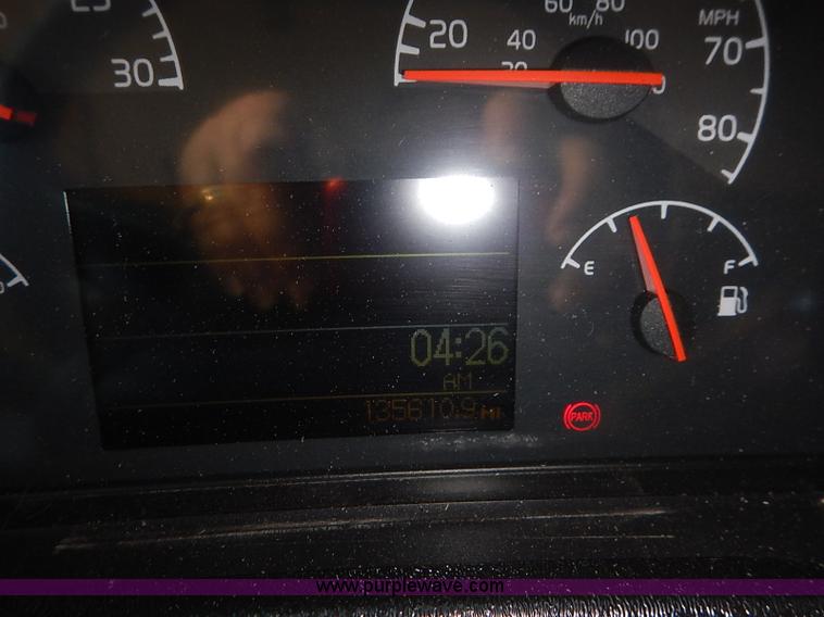 image for item J3003 2009 Blue Bird Vision school bus