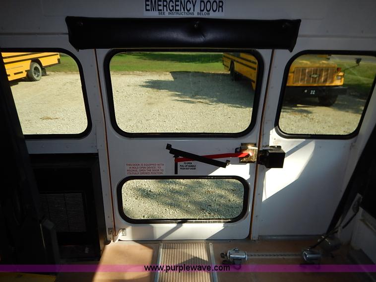 image for item J3003 2009 Blue Bird Vision school bus