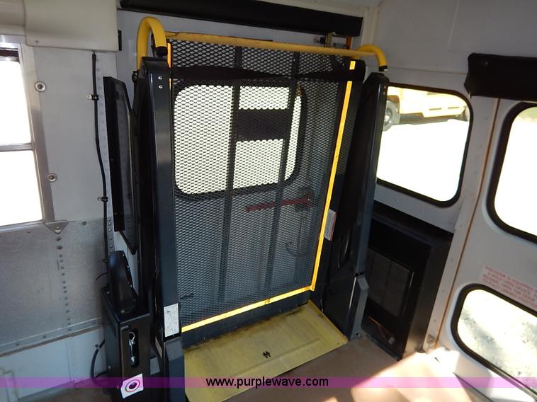 image for item J3003 2009 Blue Bird Vision school bus