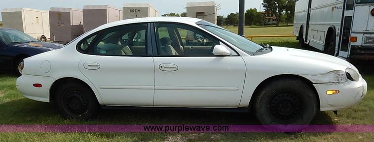 image for item J3011 1997 Ford Taurus GL