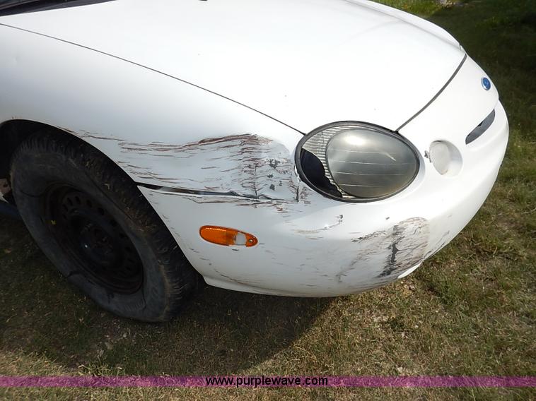 image for item J3011 1997 Ford Taurus GL