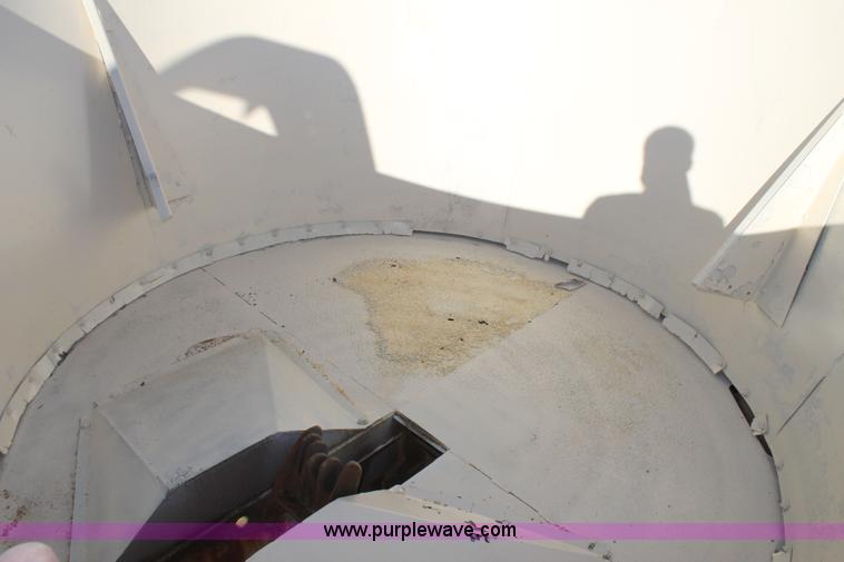 image for item AO9649 Sundance 901 bale processor