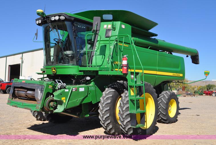 image for item F2071 2011 John Deere 9870 STS combine