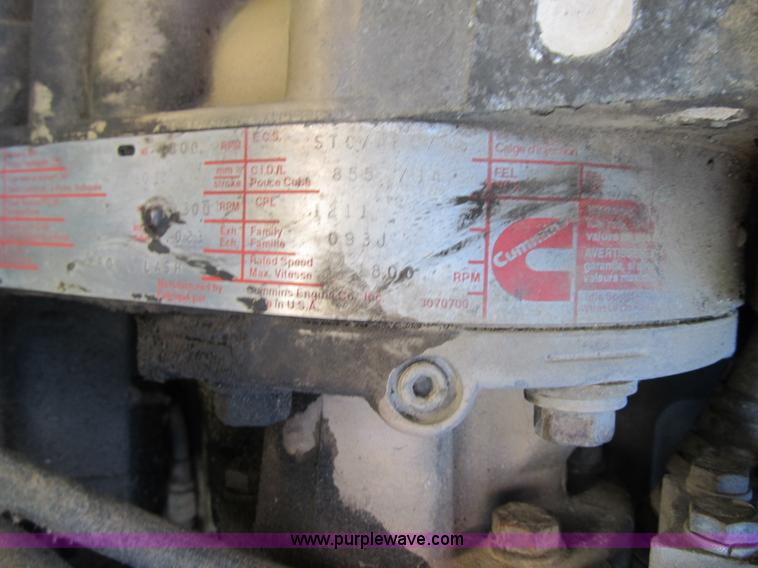 image for item G6505 1990 International 9400 Eagle grain truck