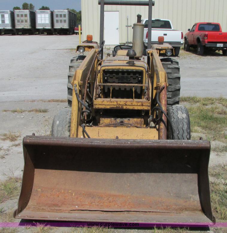 image for item G9088 Ford 340B tractor