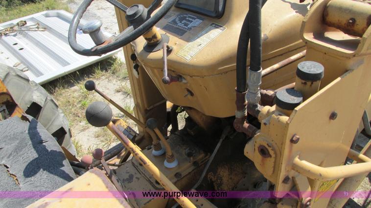 image for item G9088 Ford 340B tractor