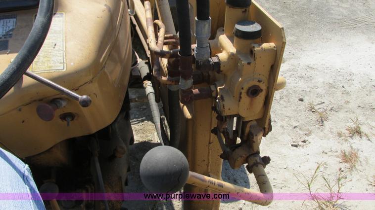 image for item G9088 Ford 340B tractor