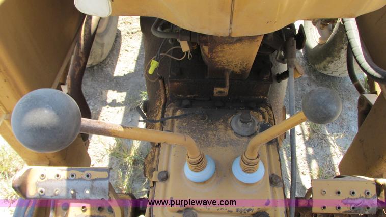 image for item G9088 Ford 340B tractor