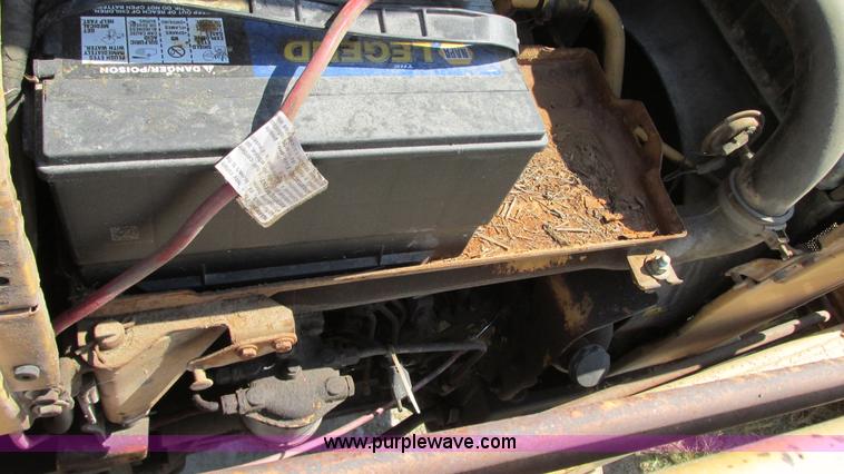 image for item G9088 Ford 340B tractor