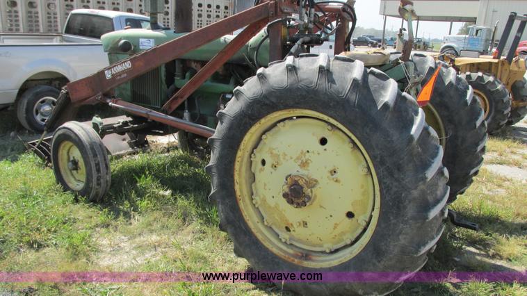 image for item G9089 John Deere 4020 tractor