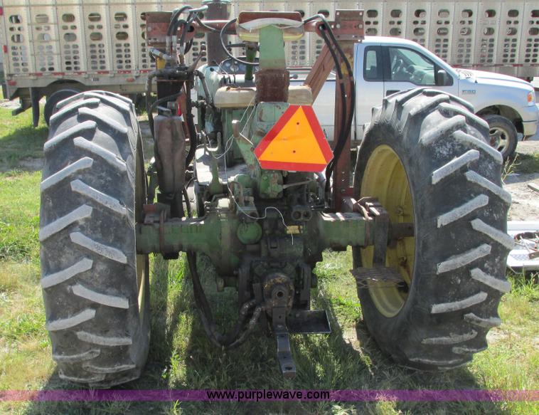 image for item G9089 John Deere 4020 tractor