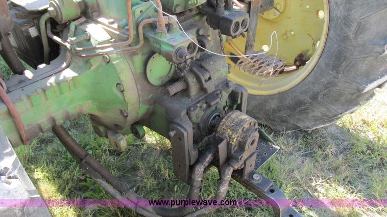 image for item G9089 John Deere 4020 tractor