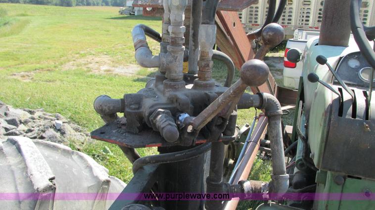 image for item G9089 John Deere 4020 tractor