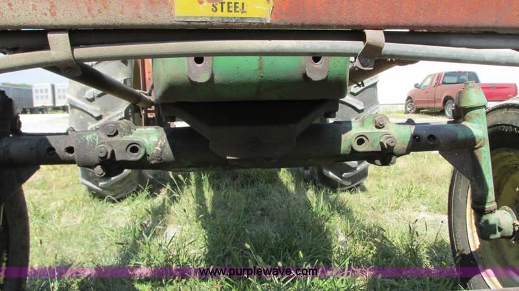 image for item G9089 John Deere 4020 tractor