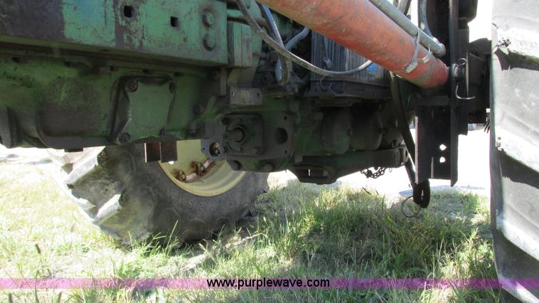 image for item G9089 John Deere 4020 tractor