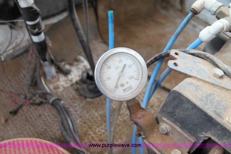 image for item H8832 1980 GMC 7000 Big Wheels sprayer