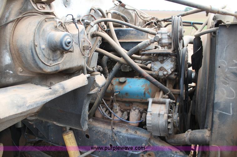 image for item H8832 1980 GMC 7000 Big Wheels sprayer