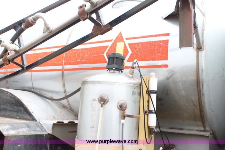 image for item H8832 1980 GMC 7000 Big Wheels sprayer