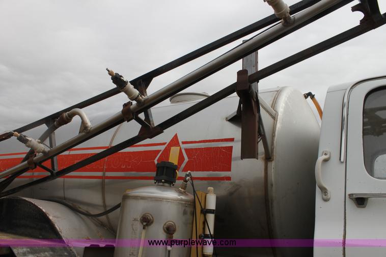 image for item H8832 1980 GMC 7000 Big Wheels sprayer