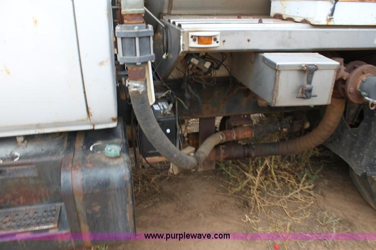 image for item H8832 1980 GMC 7000 Big Wheels sprayer