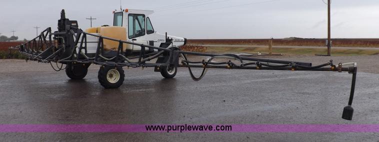 image for item H9056 Melroe 220 spray coupe