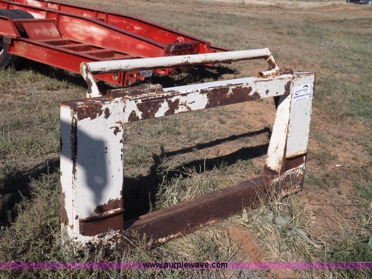 image for item H9083 Bish header adapter