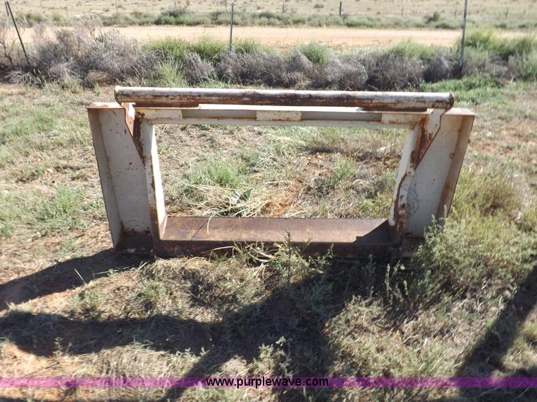 image for item H9083 Bish header adapter