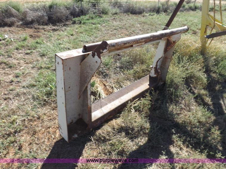 image for item H9083 Bish header adapter