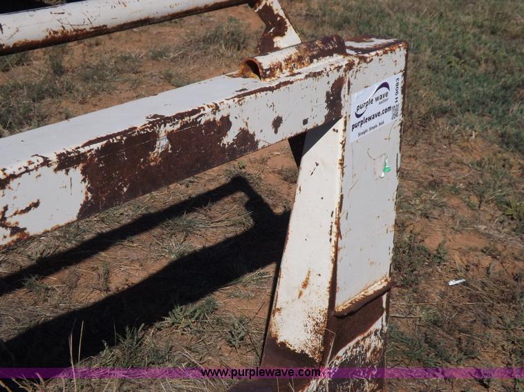 image for item H9083 Bish header adapter