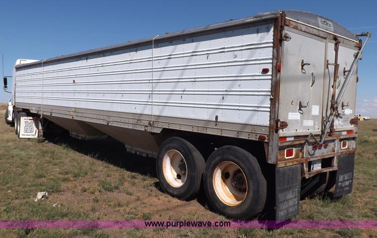 image for item H9088 1974 American grain hopper trailer