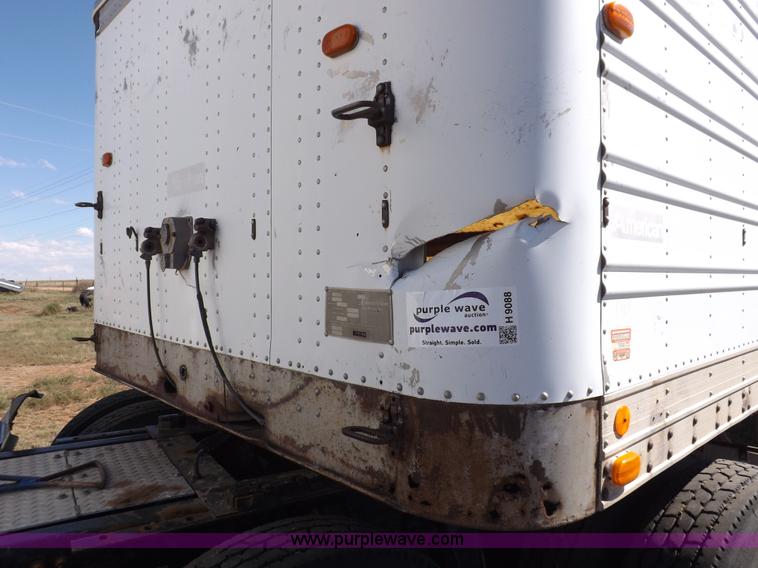 image for item H9088 1974 American grain hopper trailer