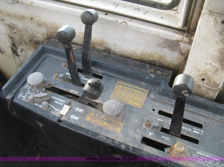 image for item H9492 1980 Case 4690 4WD tractor