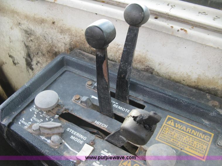 image for item H9492 1980 Case 4690 4WD tractor