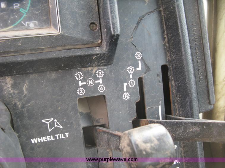 image for item H9492 1980 Case 4690 4WD tractor